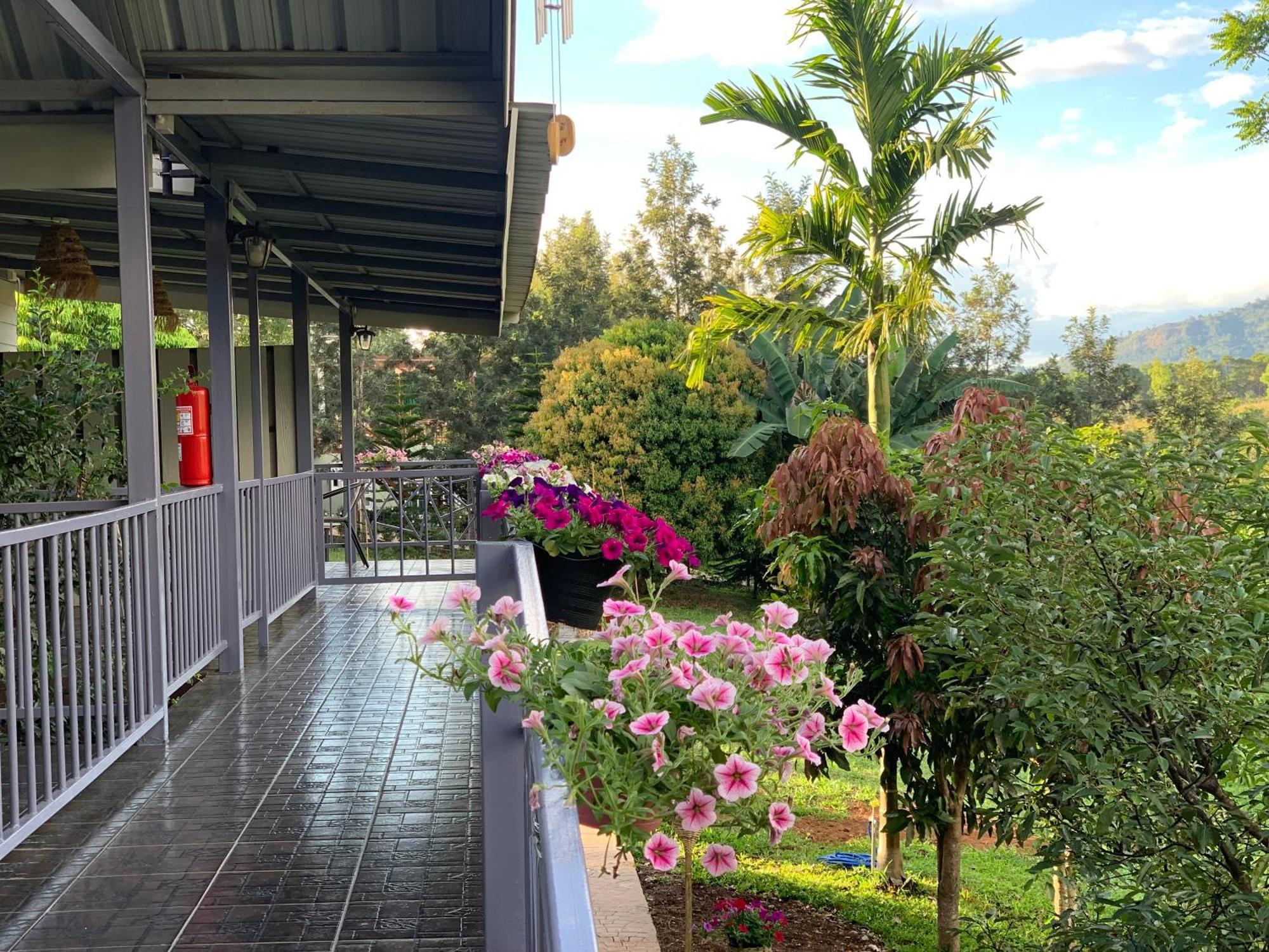 Campson Heaven Resort Khaukho Kültér fotó